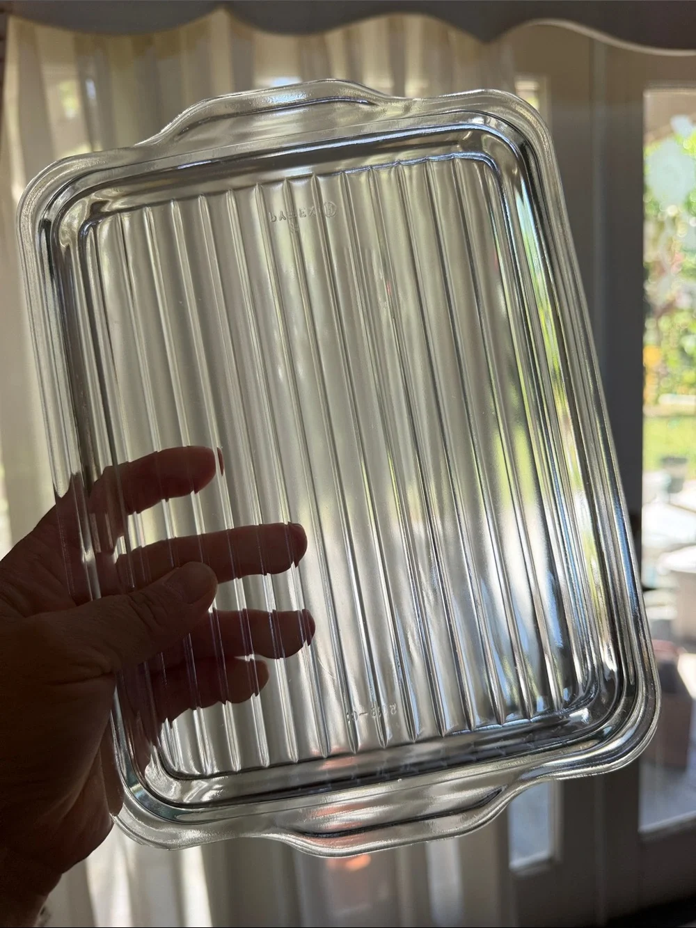 Large Pyrex friendship Refrigerator Dish with lid